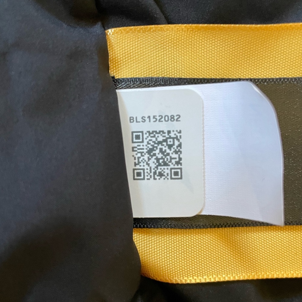 The North Face Men’s McMurdo Parka In New Taupe Green - Picture 9 of 10